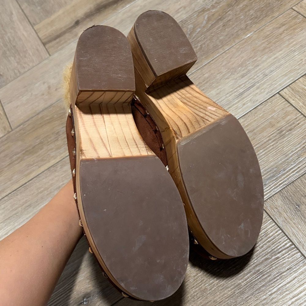 Steve Madden Brooklyn Studded Clogs - Picture 3 of 7